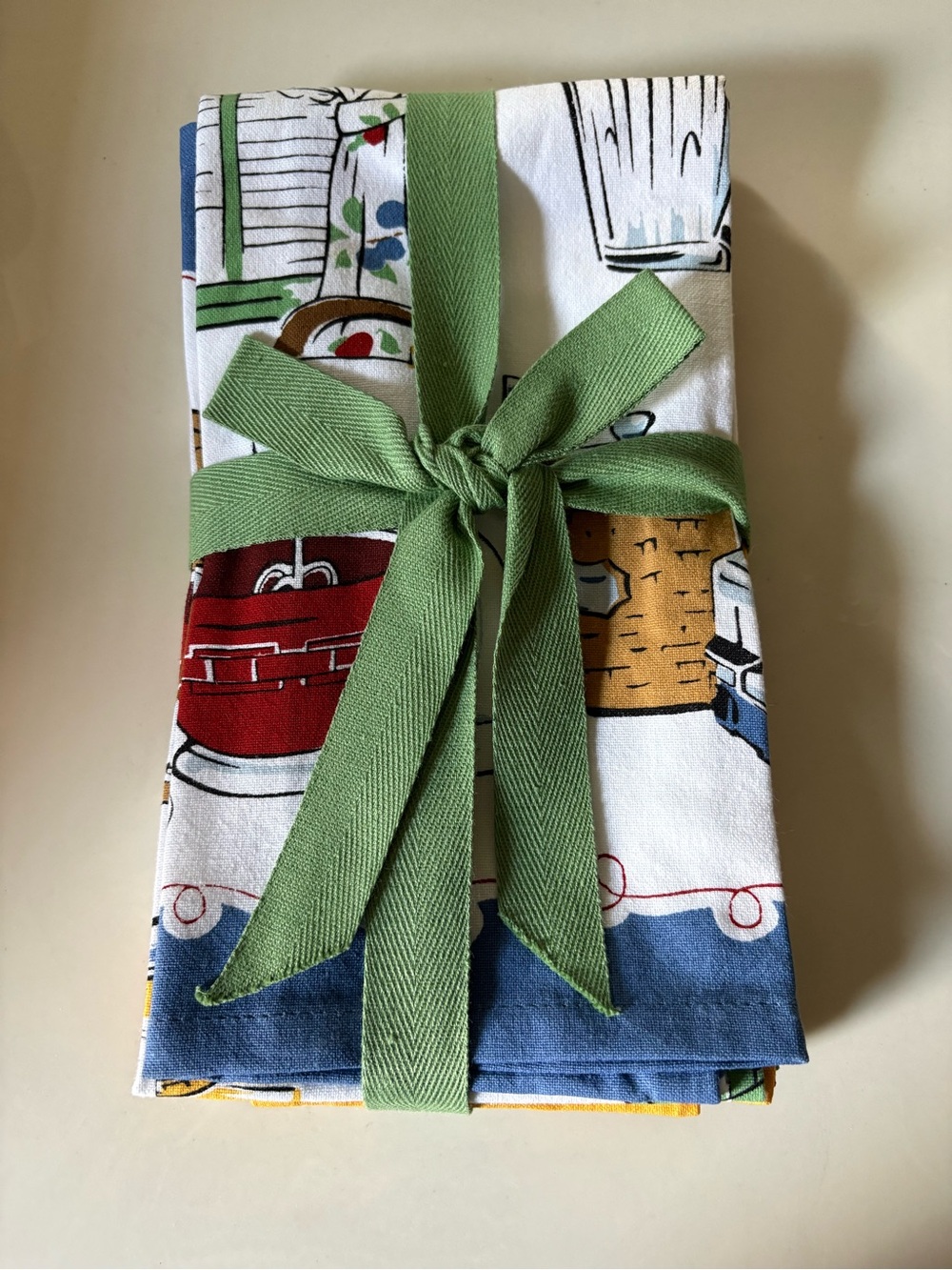 Longaberger 3 Retro Kitchen Print Set - never used